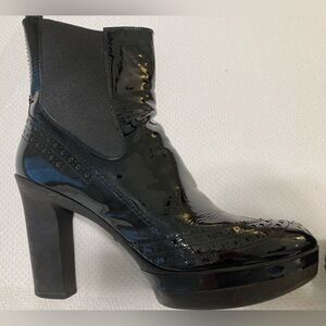 Santoni Chelsea Boots